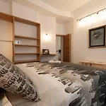 2nd Floor - 5 Terre 아파트 *