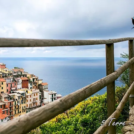 2nd Floor - 5 Terre Apartment La Spezia